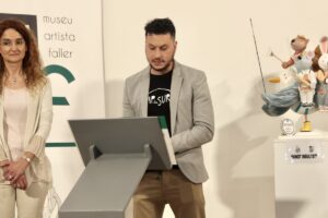 Ninot 2023 de la Falla Exposició-Mícer Mascó-Arévalo Baca